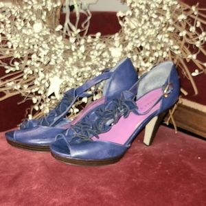 Steve Madden Royal Blue Heels - BOGO eligible